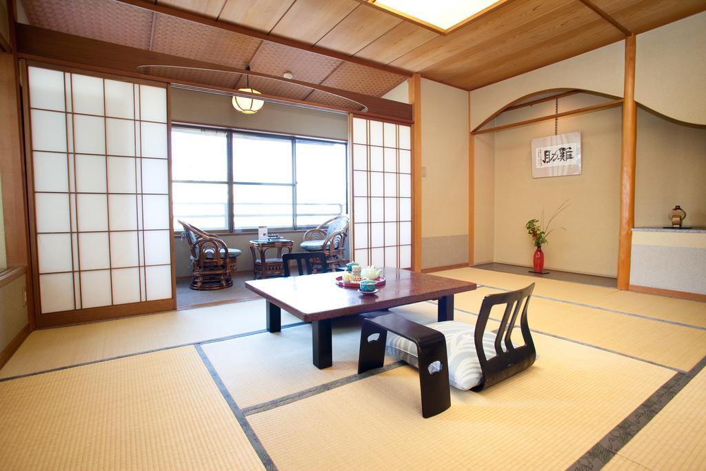 Ebisuya Izu (Shizuoka) Quarto foto